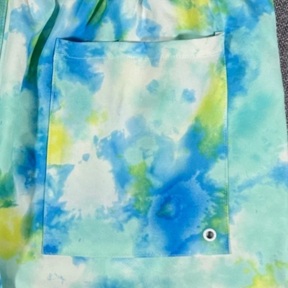 Cabana by Crown & Ivy Swim Trunks Men L Blue Yellow Tie Dye Tropical Beach Short